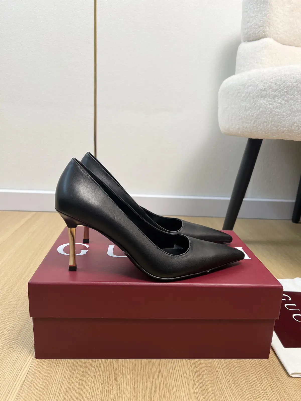 Gucci Style Leather Women's Shoes Lookbook Reference image 2