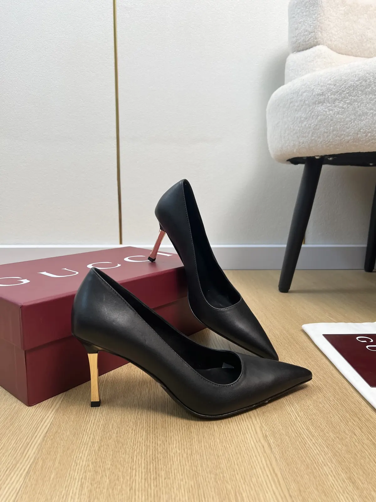 Gucci Style Leather Women's Shoes Lookbook Reference image 4