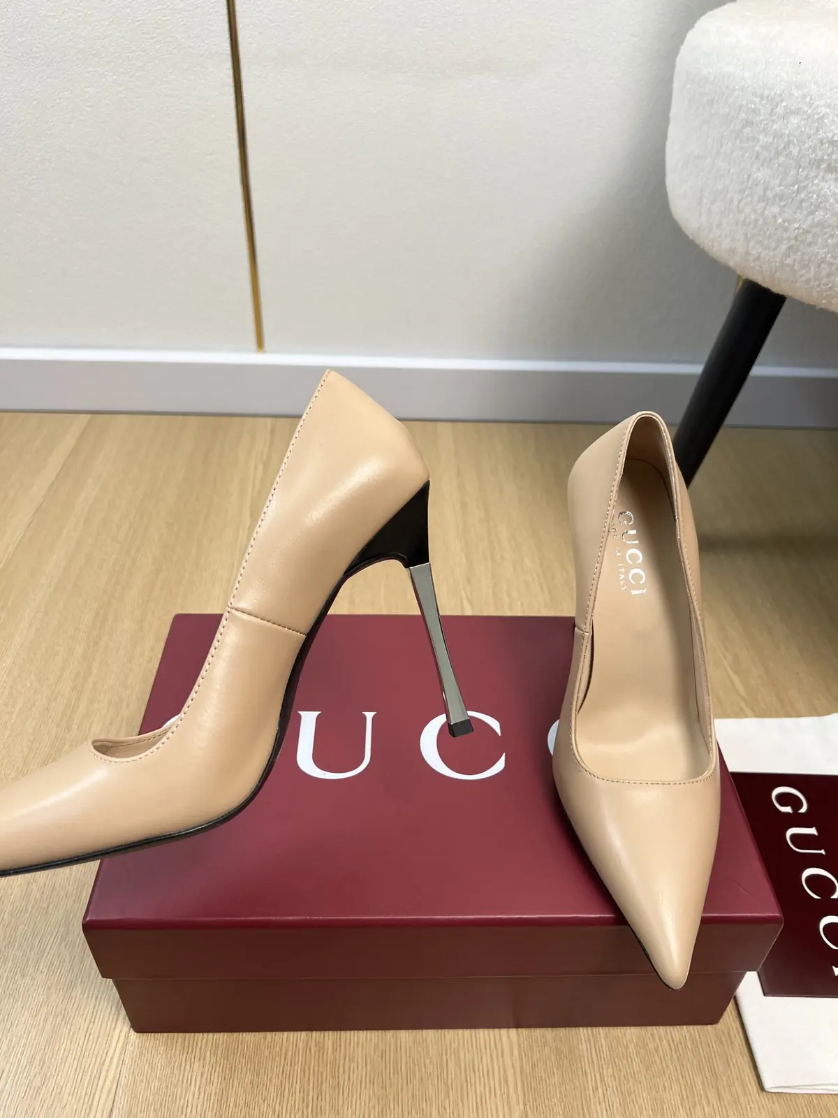 Gucci Style Leather Women's Shoes Lookbook Reference image 6