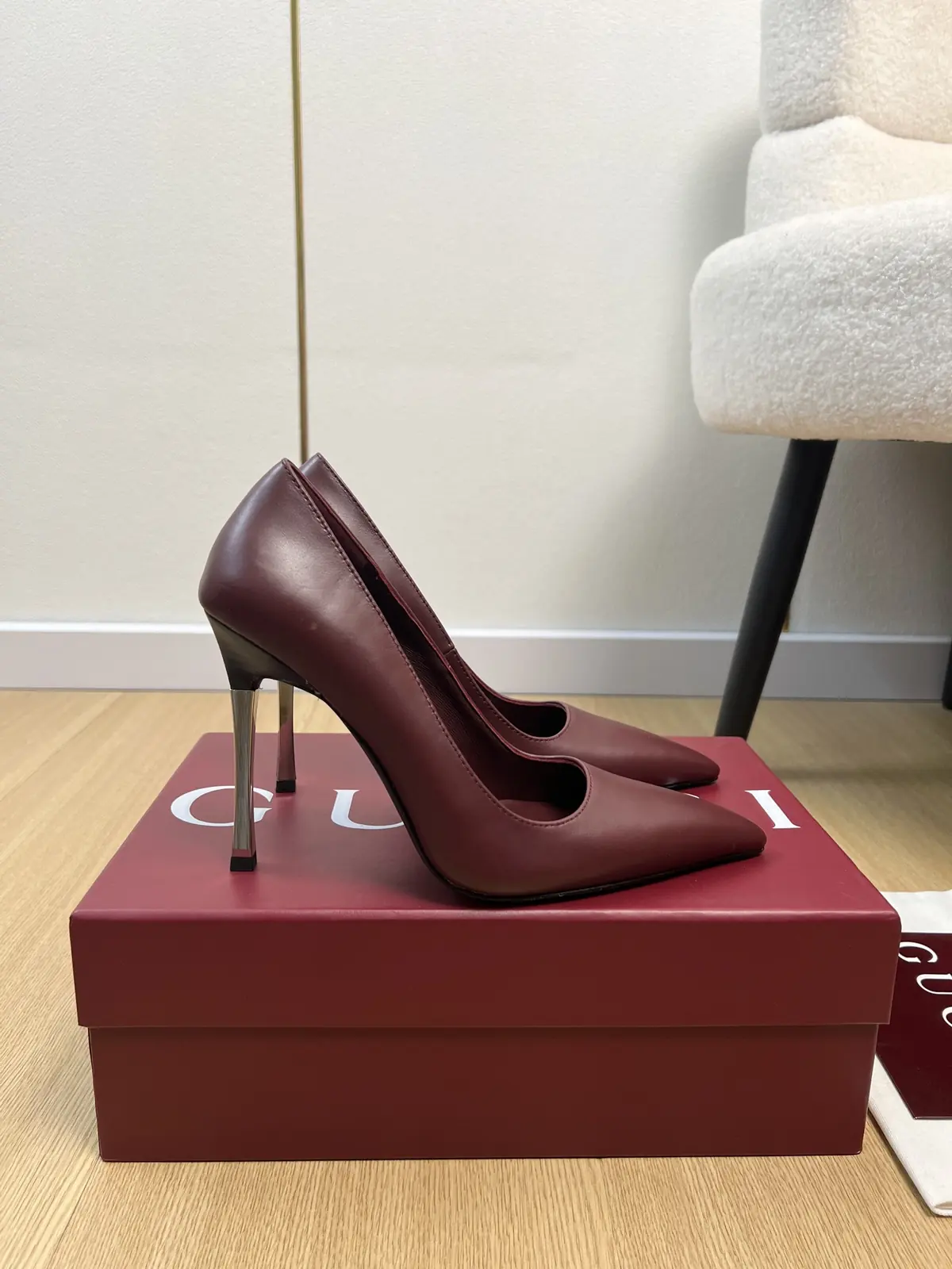 Gucci Style Leather Women's Shoes Lookbook Reference image 2