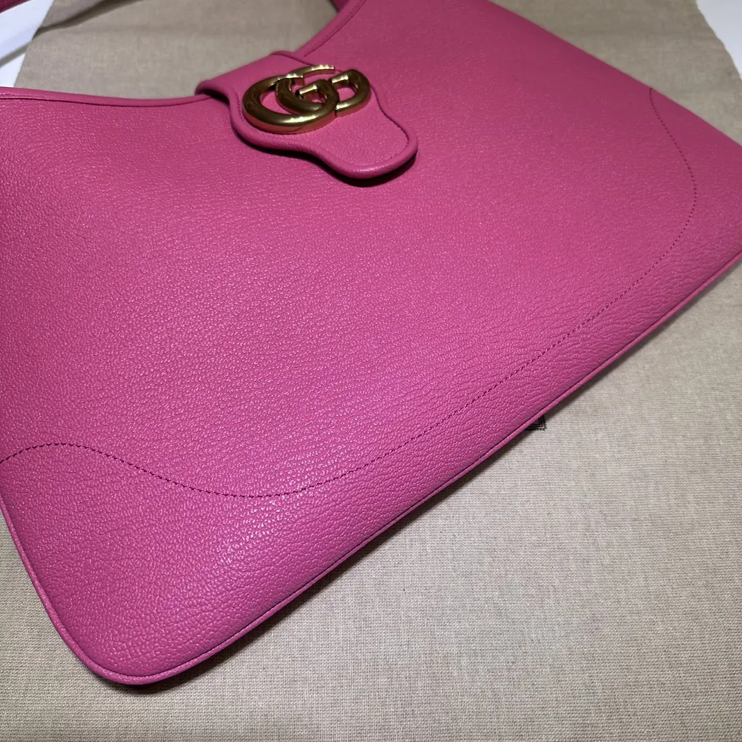 Gucci Style Pink Leather Bag Lookbook Reference image 4