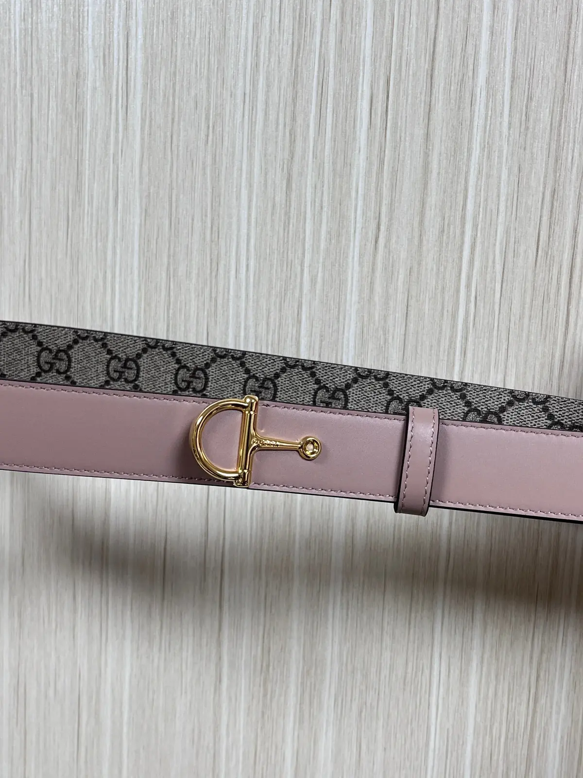 Gucci Style Pink Leather Women's Belts Lookbook Reference image 6