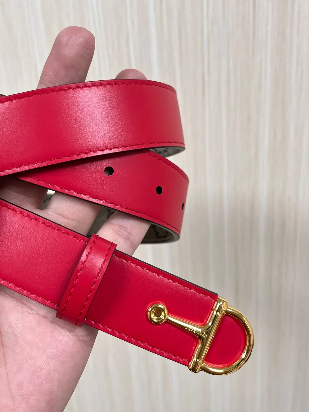 Gucci Style Red Leather Women's Belts Lookbook Reference image 3