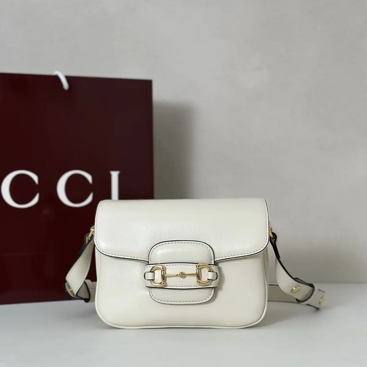 Gucci Style White Bag Bags Bag detail image 1 from source 742310