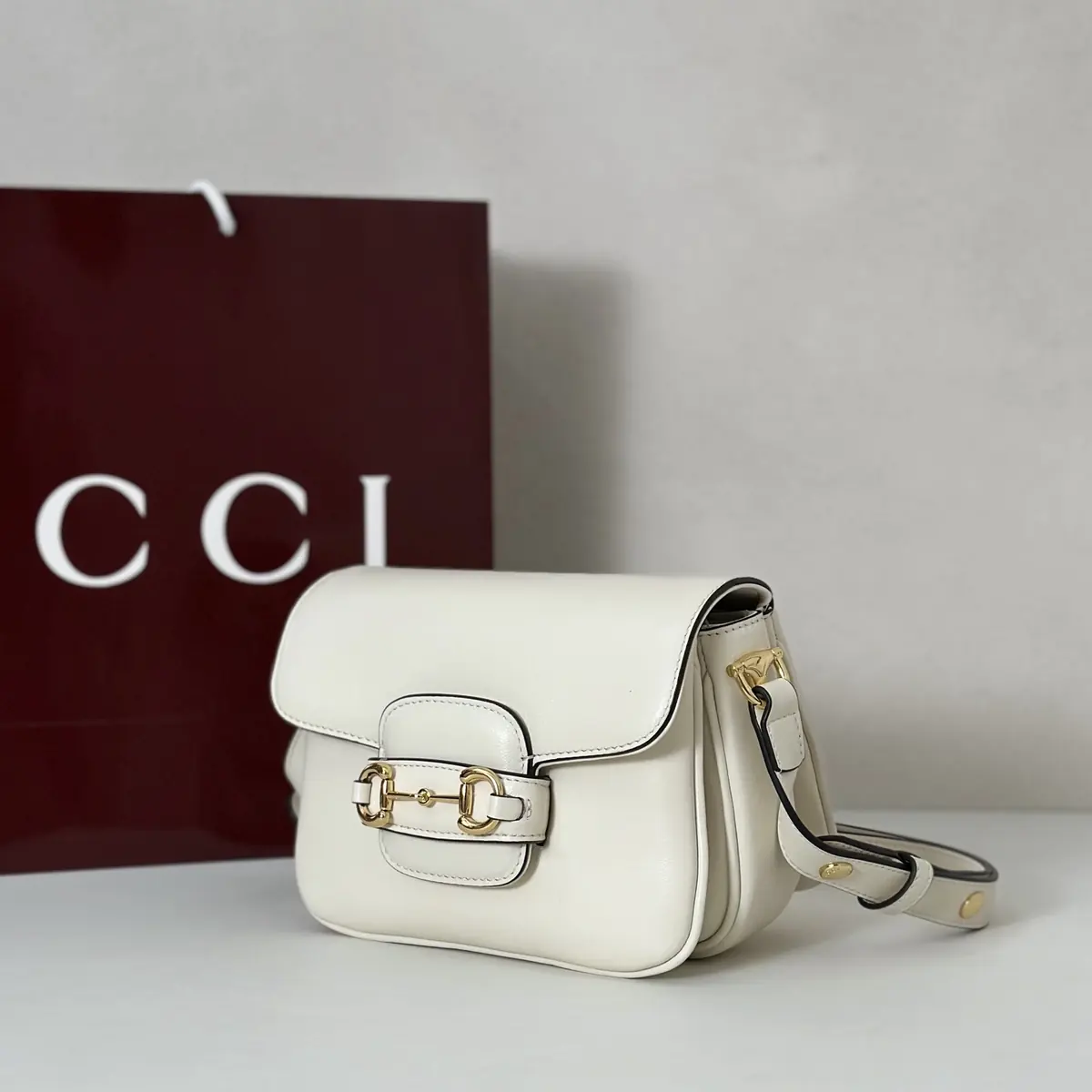 Gucci Style White Bag Bags Bag detail image 2 from source 742310