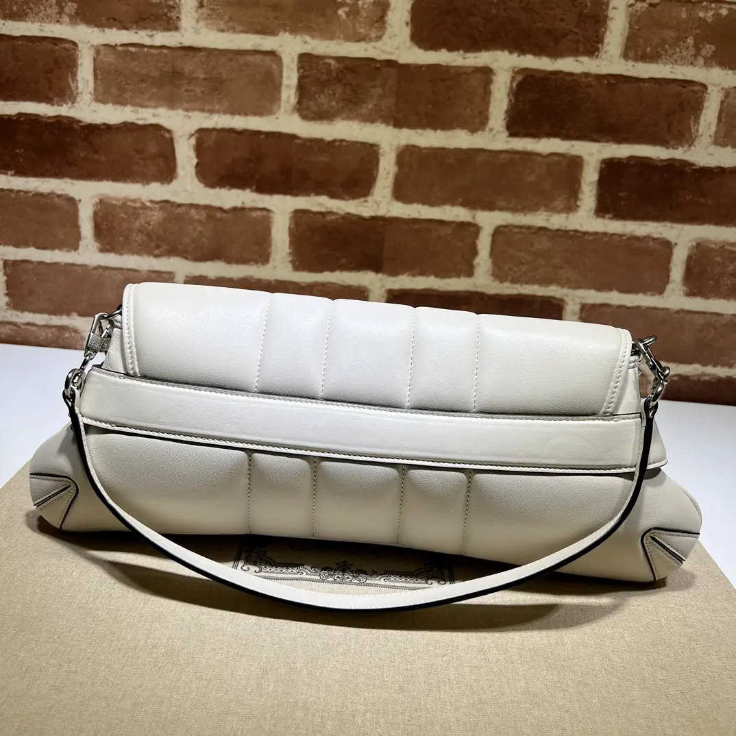 Gucci Style White Bag Lookbook Reference image 3