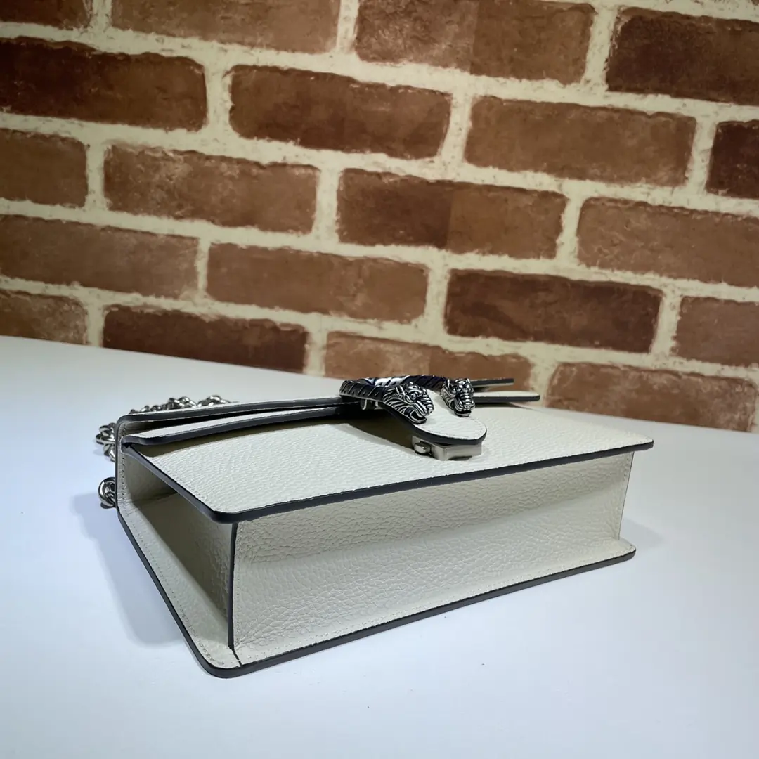 Gucci Style White Bag Lookbook Reference image 4