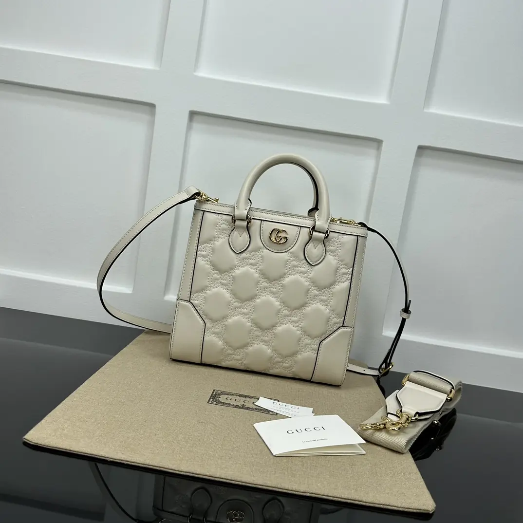 Gucci Style White Bags Lookbook Reference image 1