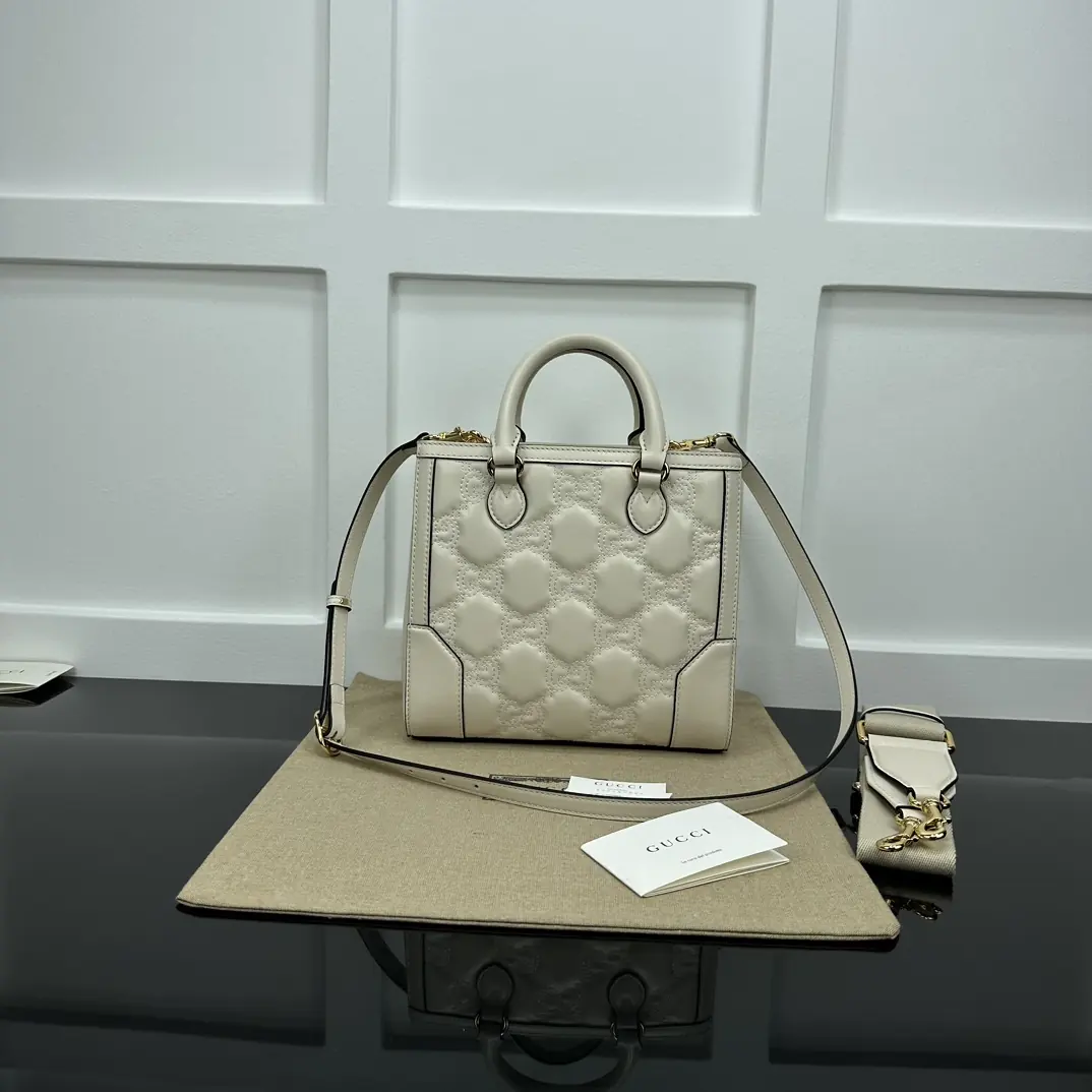 Gucci Style White Bags Lookbook Reference image 3