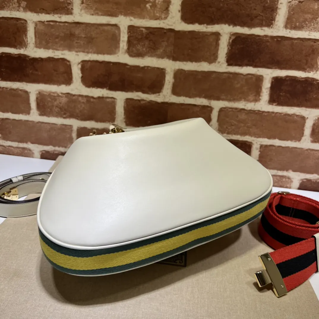 Gucci Style White Bags Lookbook Reference image 4