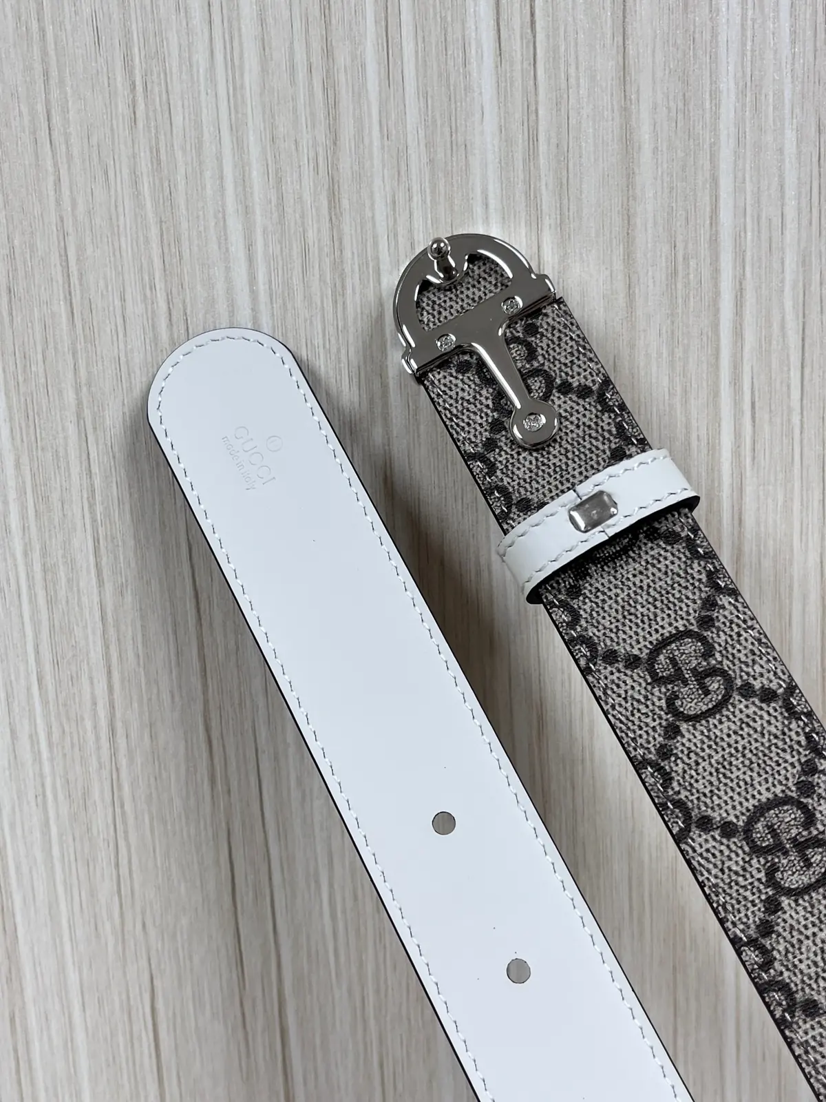Gucci Style White Leather Women's Belts Lookbook Reference image 5