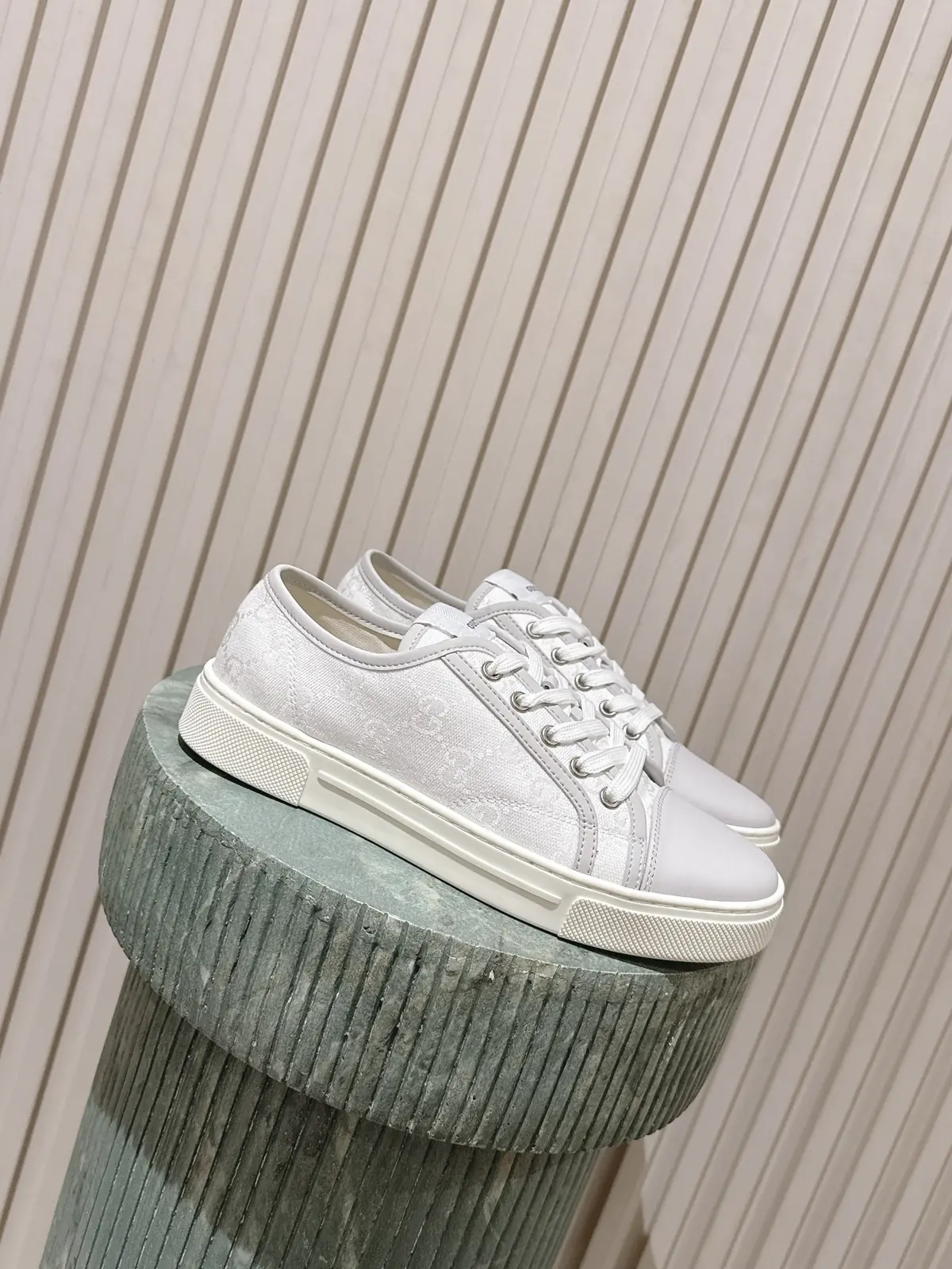 Gucci Style White Leather Women's Shoes Lookbook Reference image 1