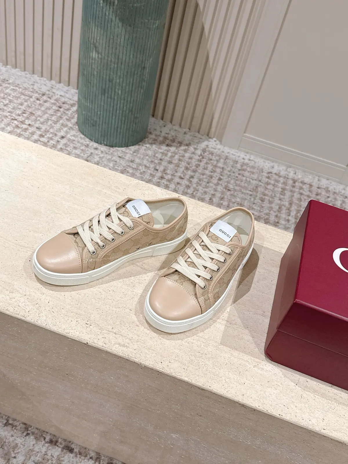 Gucci Style White Leather Women's Shoes Lookbook Reference image 3