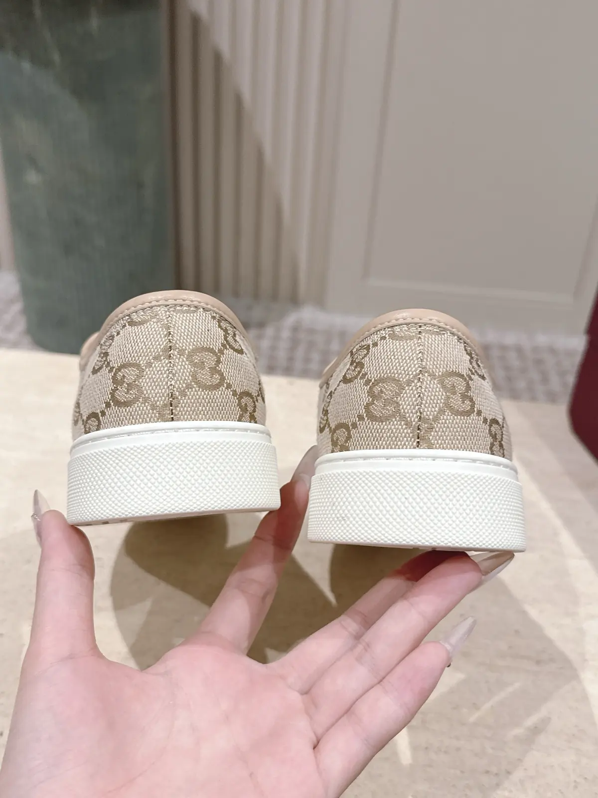 Gucci Style White Leather Women's Shoes Lookbook Reference image 6