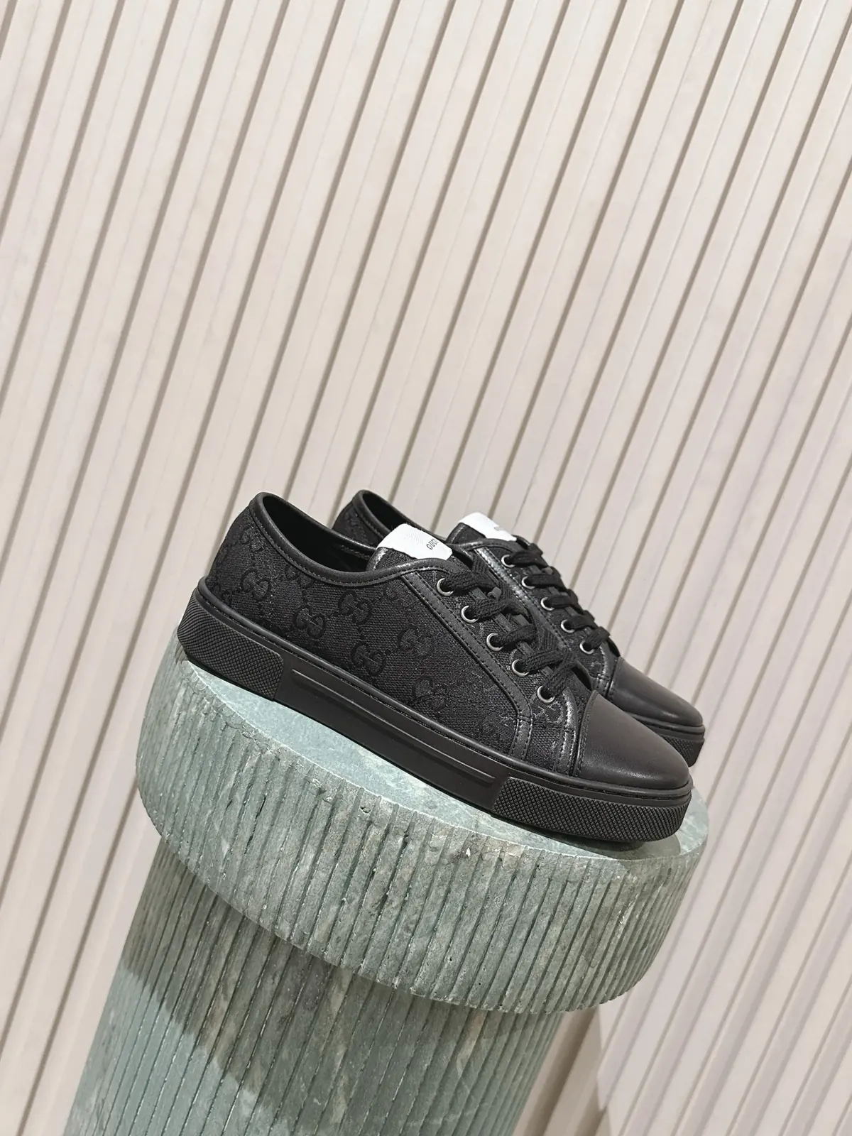 Gucci Style White Leather Women's Shoes Lookbook Reference image 1