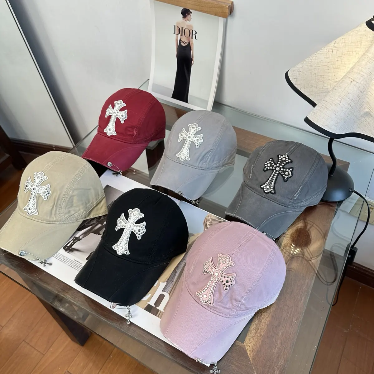 Hats（帽子） Style Hat Lookbook Reference image 1