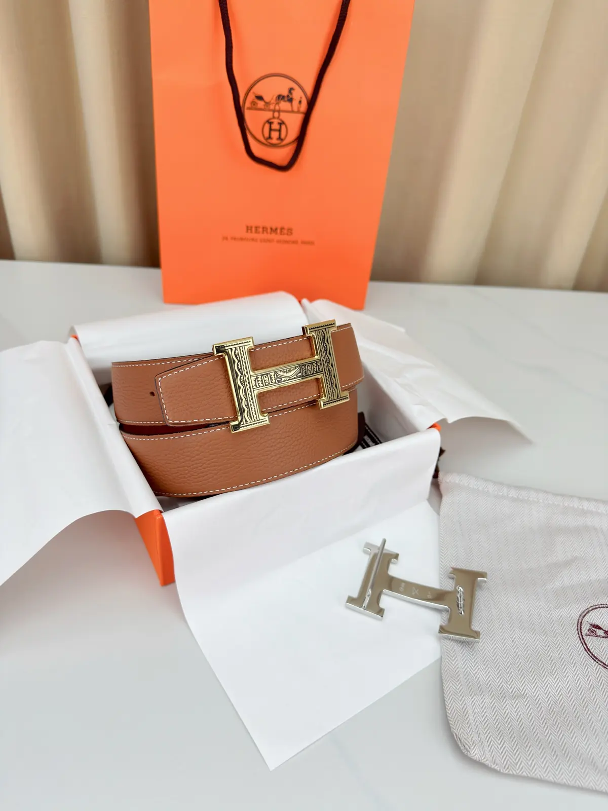 Hermes Style Black Leather Men's Belts Lookbook Reference image 3