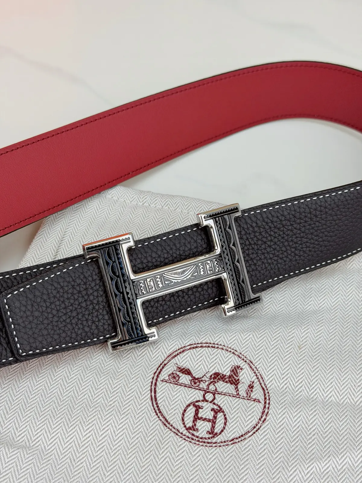 Hermes Style Black Leather Men's Belts Lookbook Reference image 3