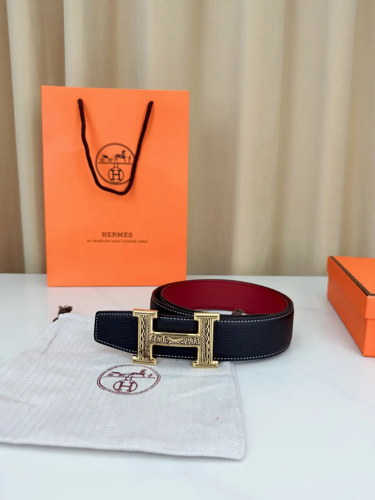 Hermes Style Black Leather Men's Belts Lookbook Reference image 6