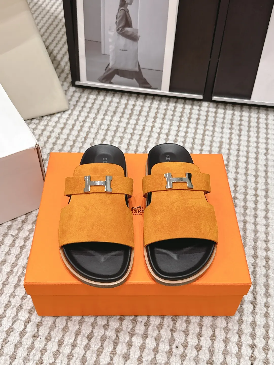 Hermes Style Gold Leather Women's Shoes Lookbook Reference image 1