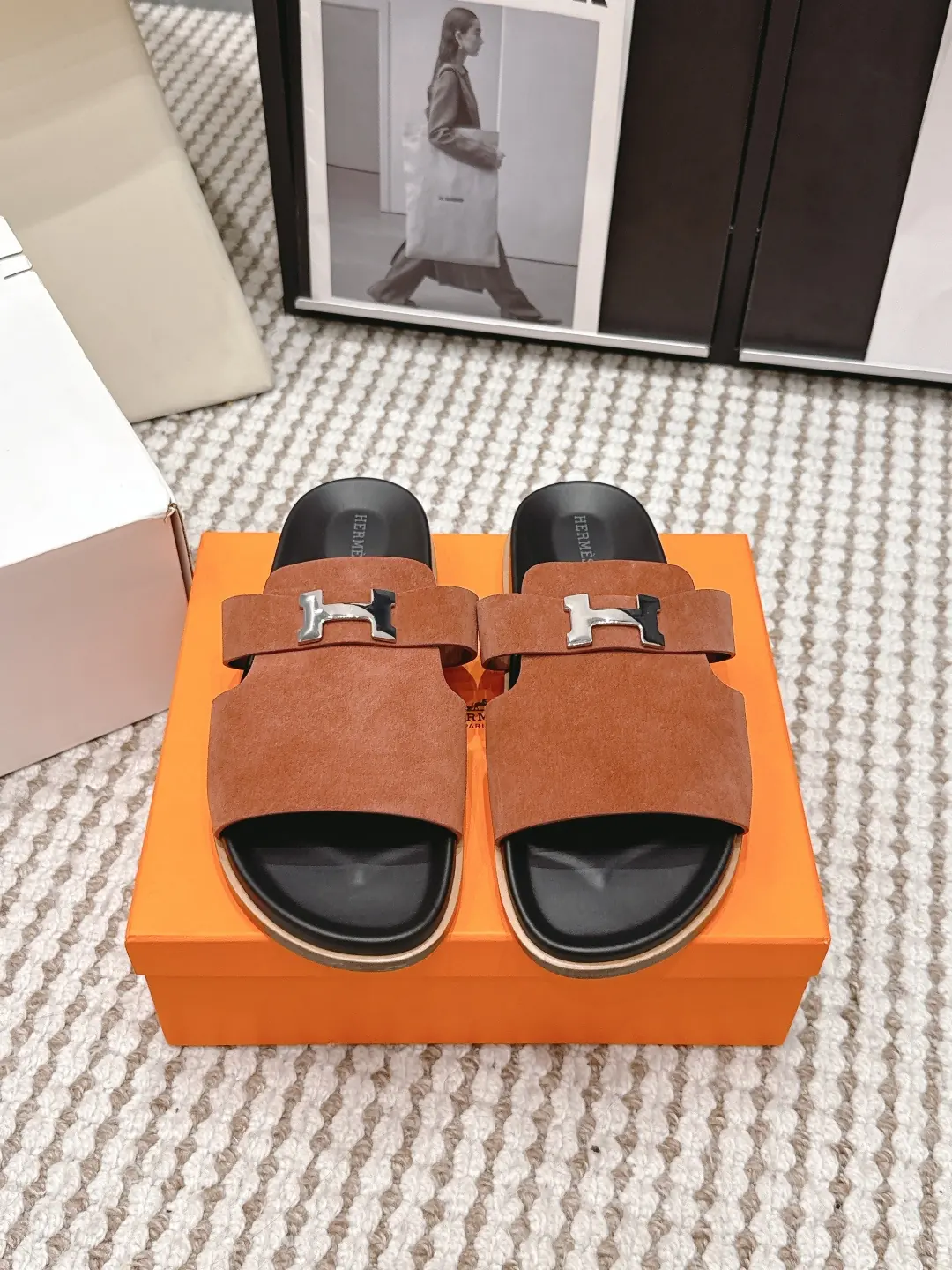 Hermes Style Gold Leather Women's Shoes Lookbook Reference image 1