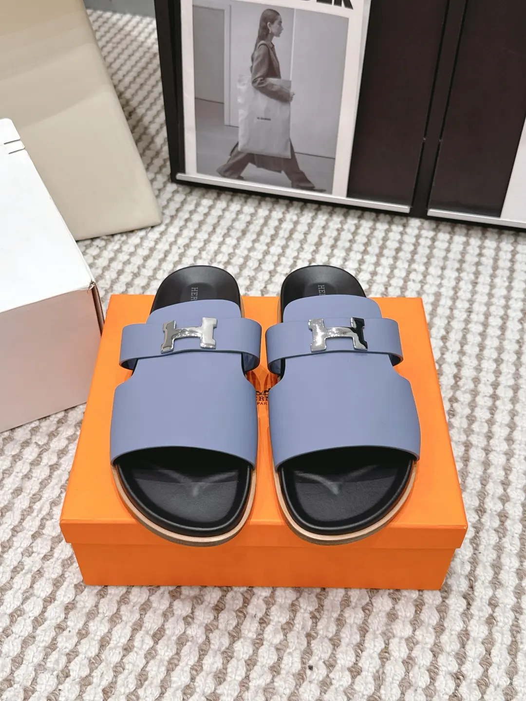 Hermes Style Gold Leather Women's Shoes Lookbook Reference image 1
