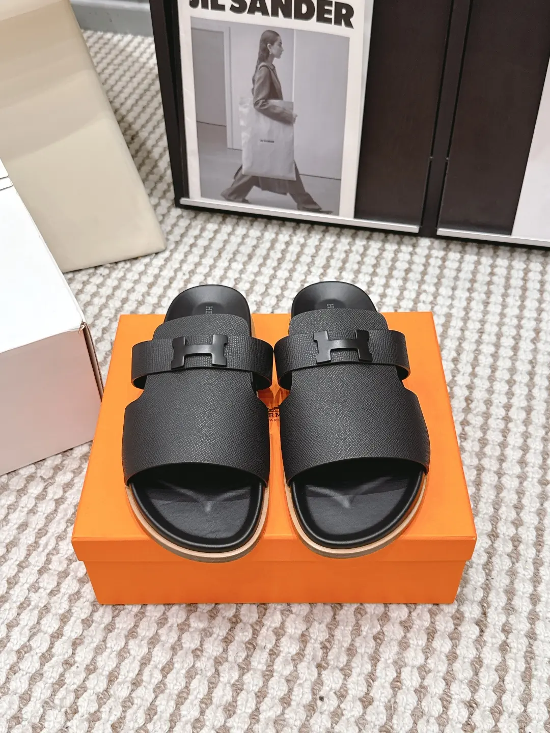 Hermes Style Gold Leather Women's Shoes Lookbook Reference image 1
