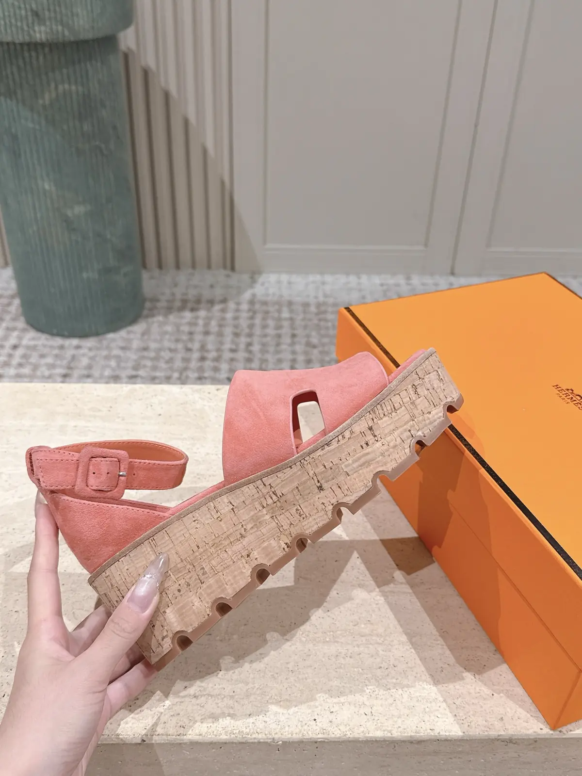 Hermes Style Gold Leather Women's Shoes Lookbook Reference image 5