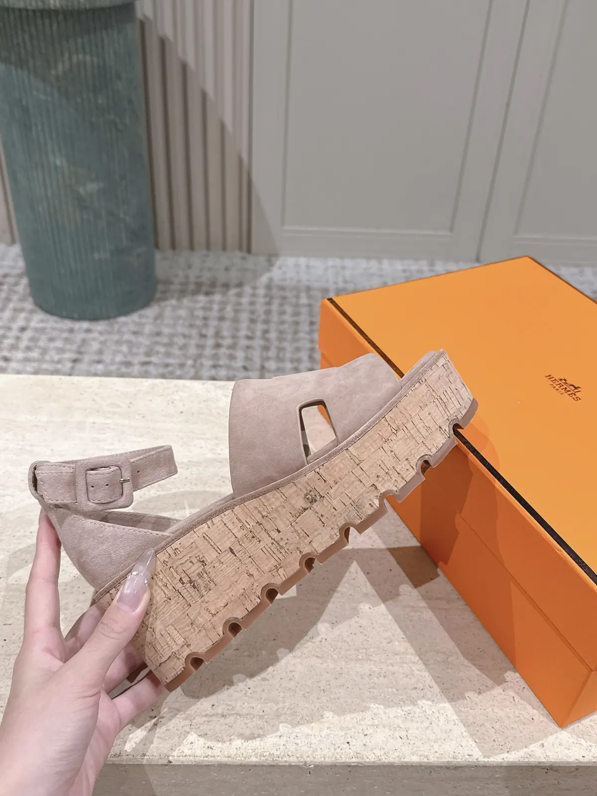Hermes Style Gold Leather Women's Shoes Lookbook Reference image 5