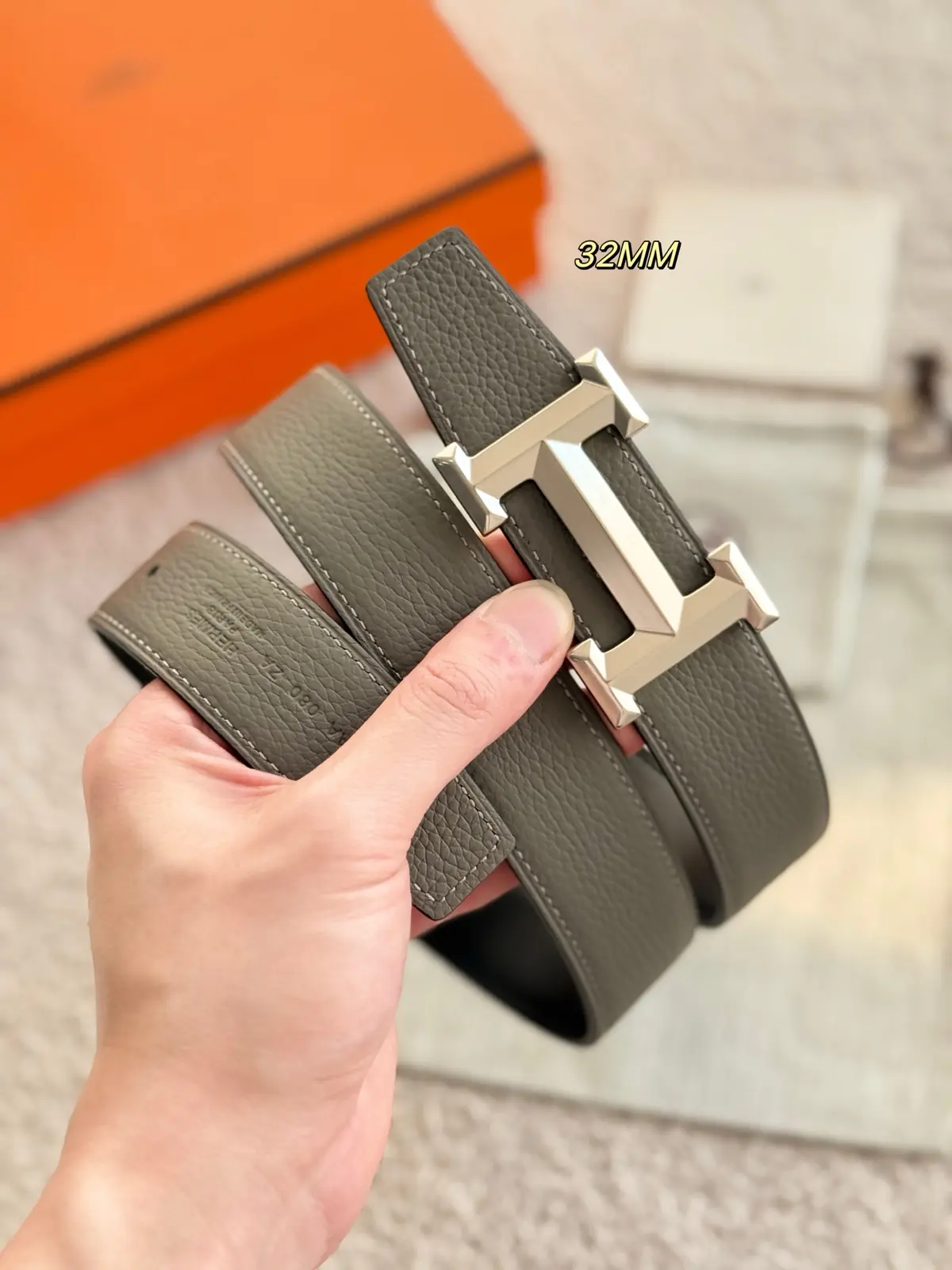 Hermes Style Grey Leather Men's Belts Lookbook Reference image 5
