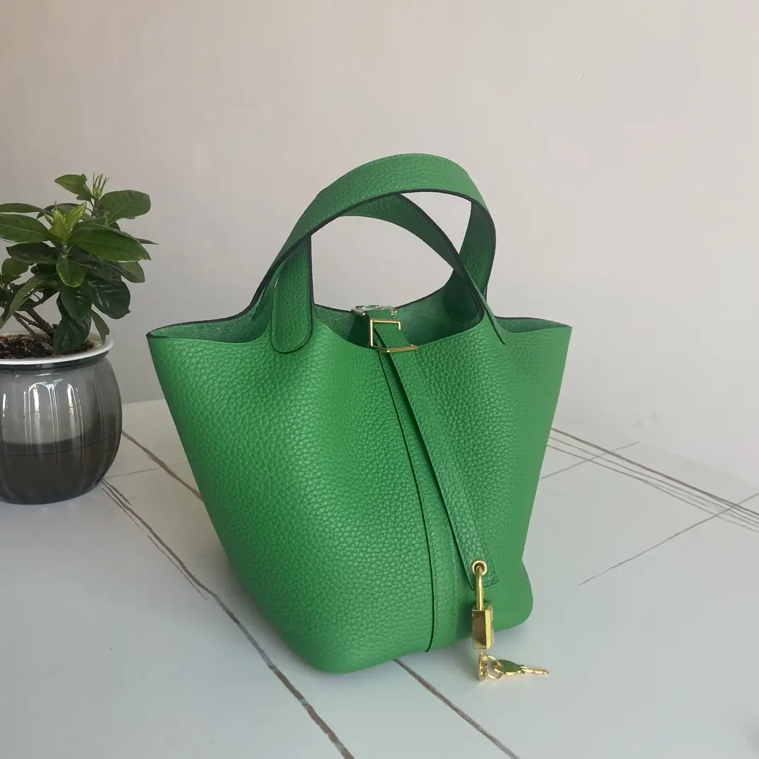 Hermes Style Leather Bag Lookbook Reference image 3