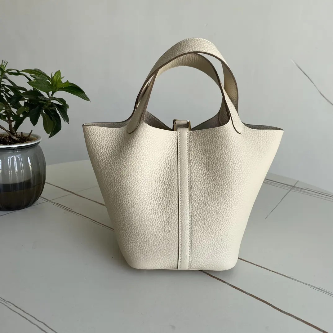 Hermes Style Leather Bag Lookbook Reference image 3
