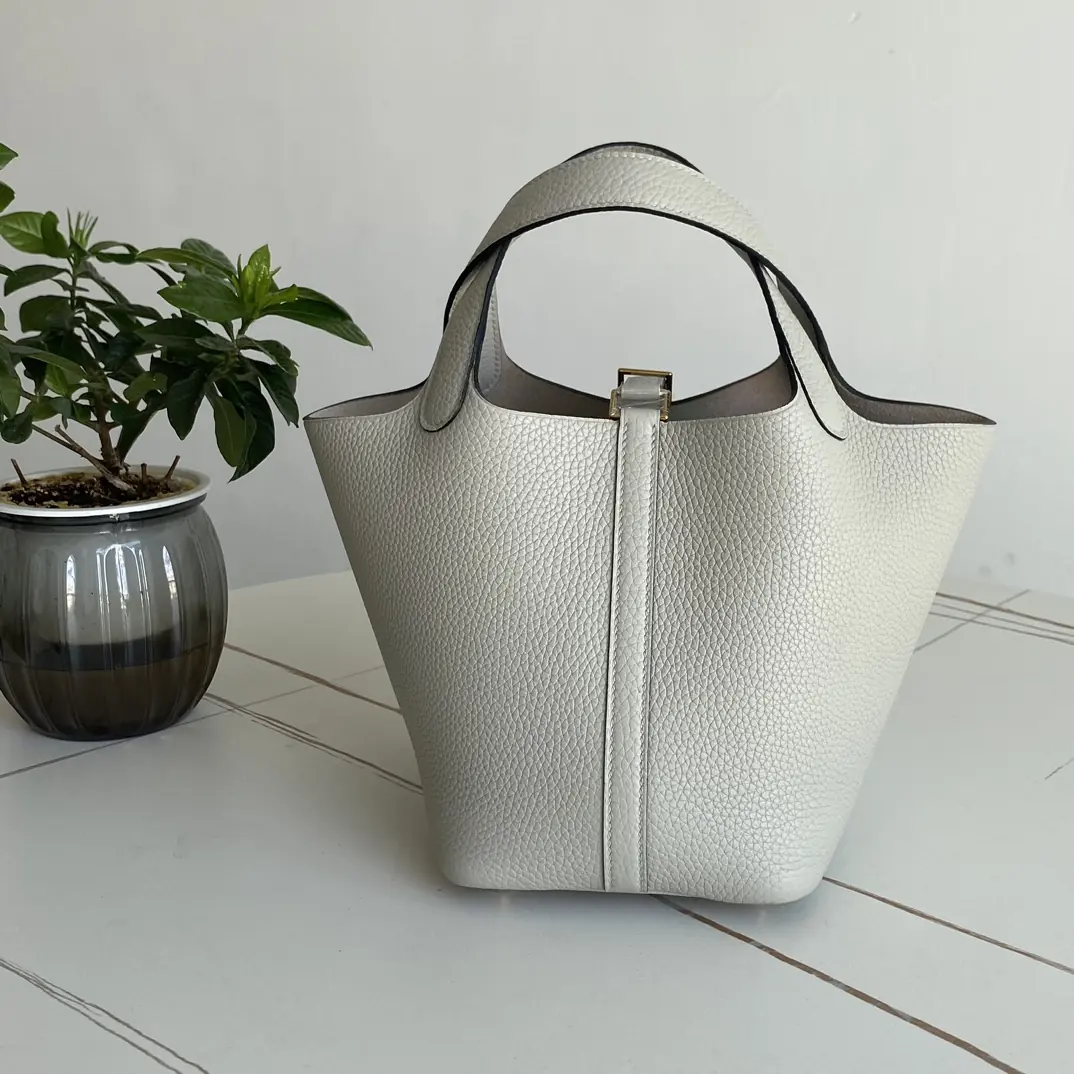 Hermes Style Leather Bag Lookbook Reference image 3