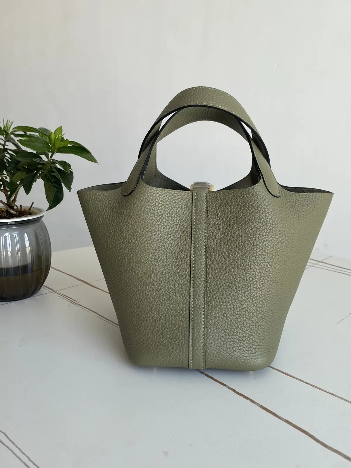 Hermes Style Leather Bag Lookbook Reference image 3