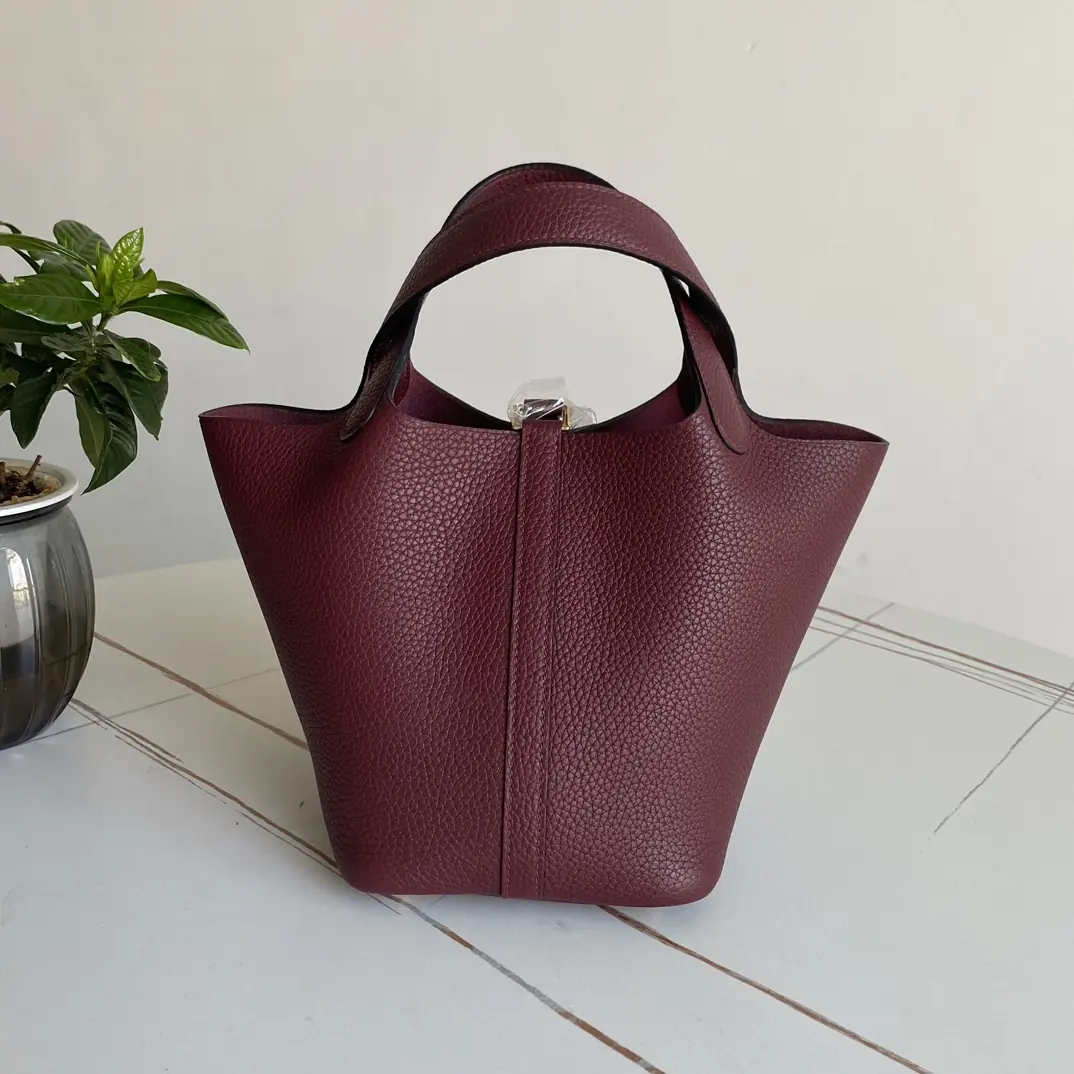 Hermes Style Leather Bag Lookbook Reference image 3