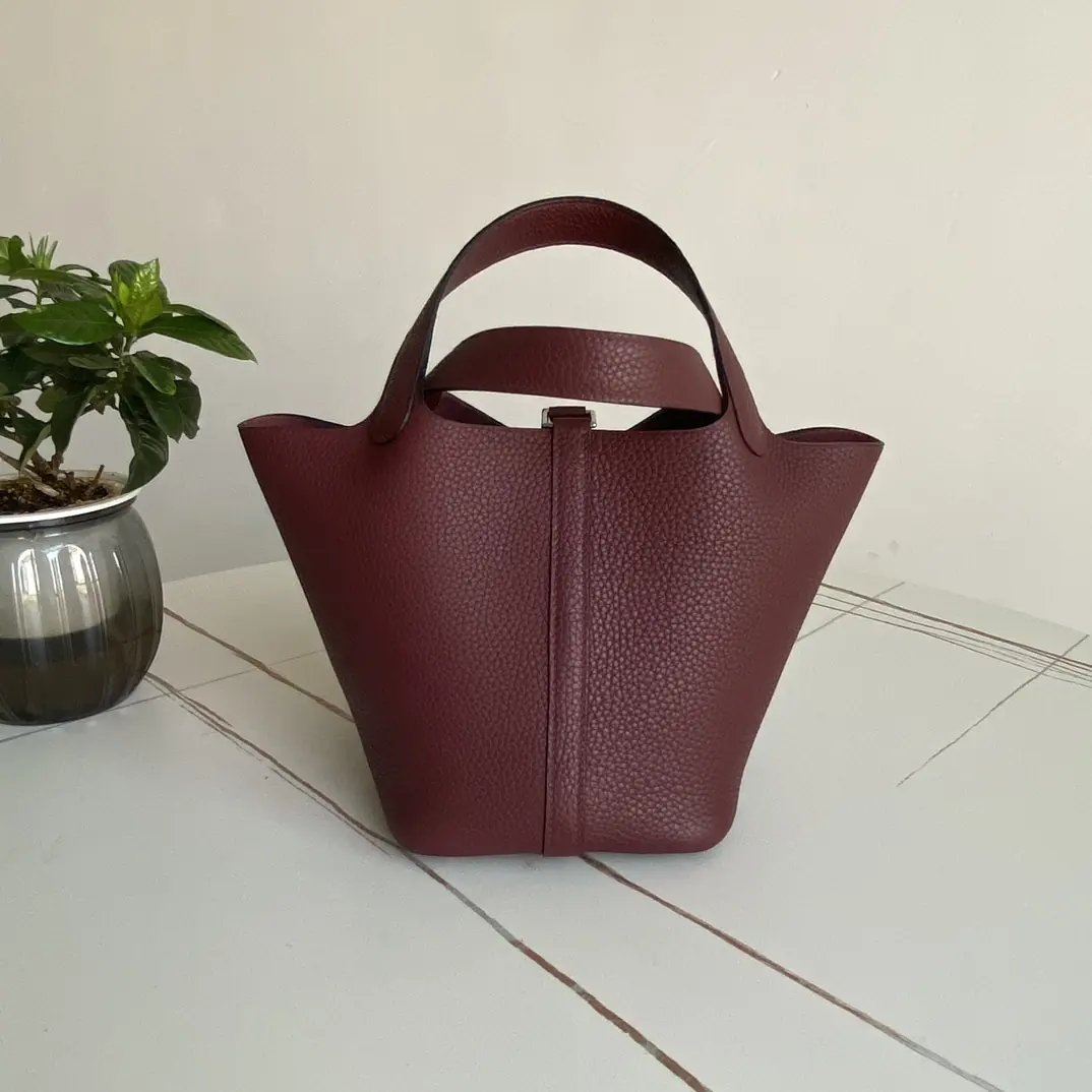 Hermes Style Leather Bag Lookbook Reference image 3