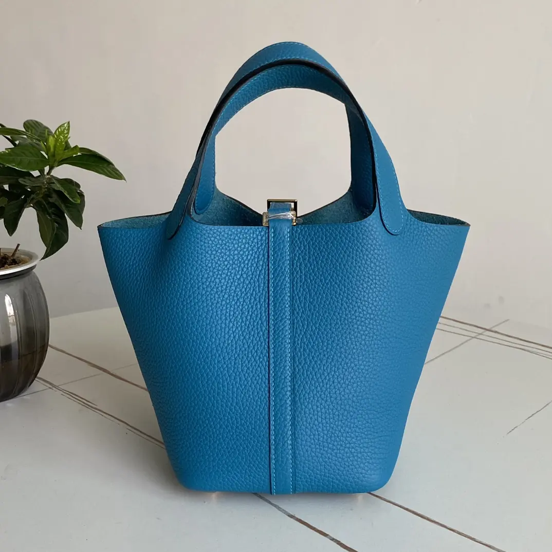 Hermes Style Leather Bag Lookbook Reference image 3