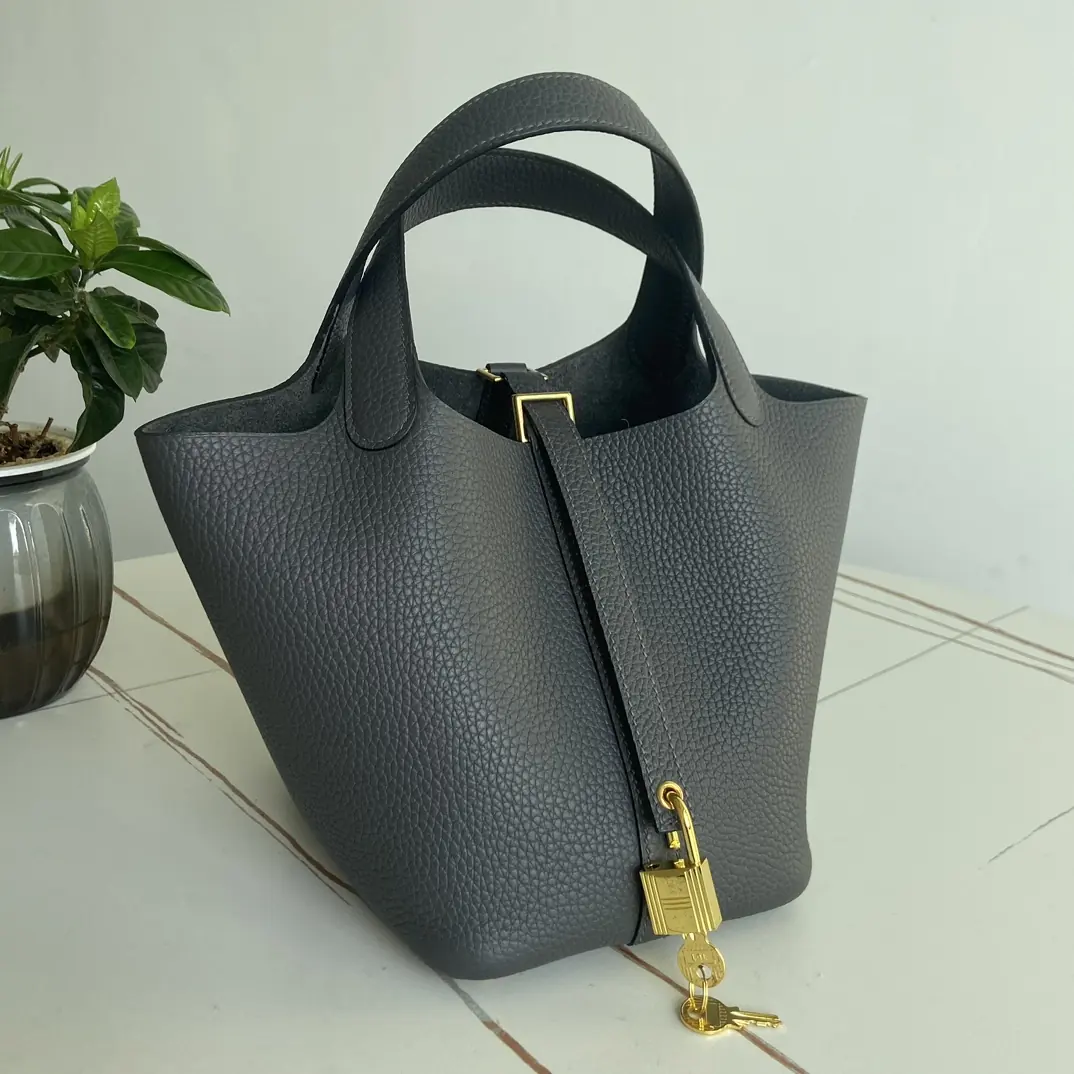 Hermes Style Leather Bag Lookbook Reference image 2
