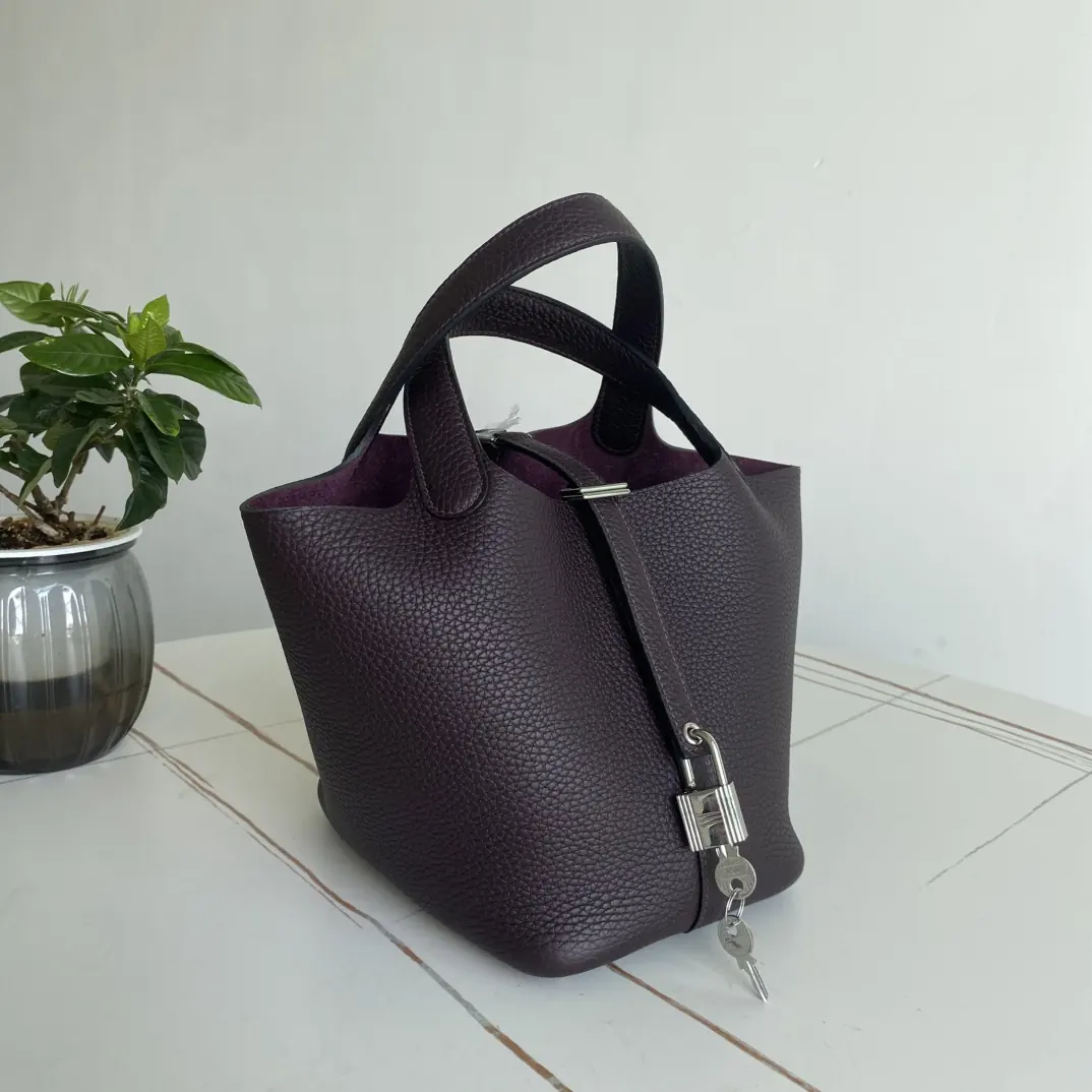 Hermes Style Leather Bag Lookbook Reference image 2