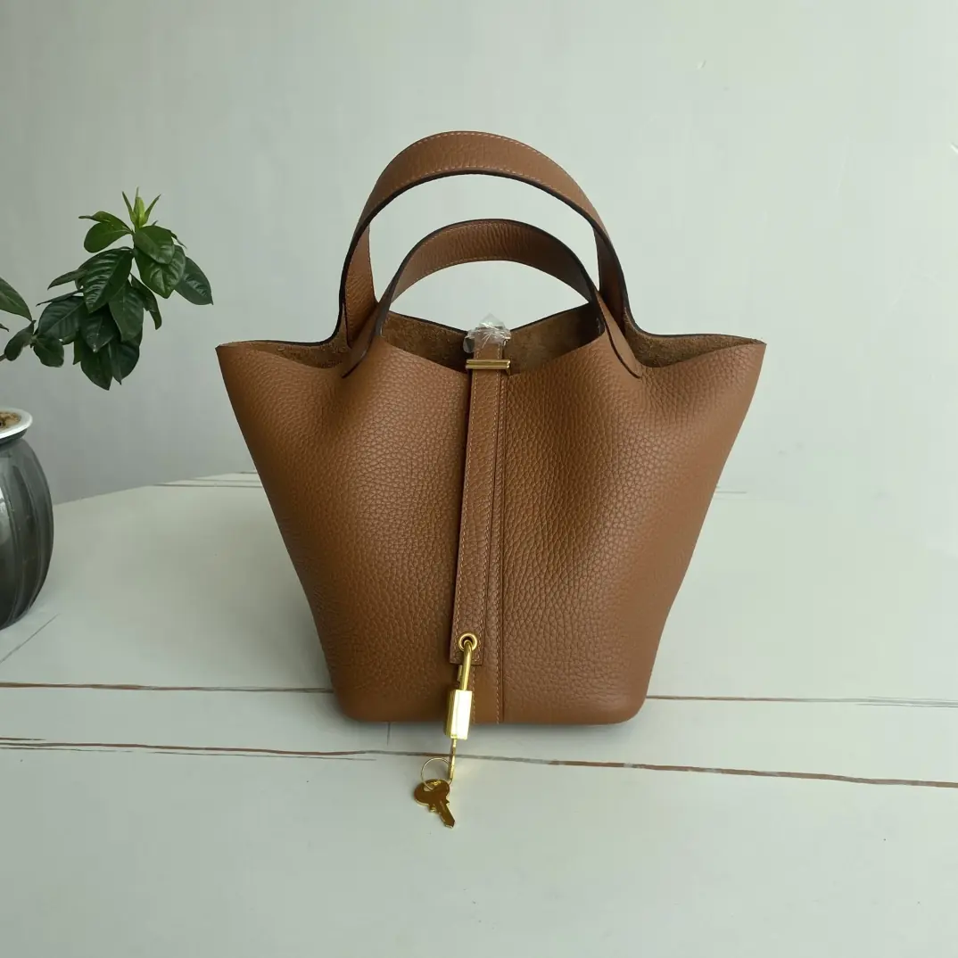 Hermes Style Leather Bag Lookbook Reference image 1
