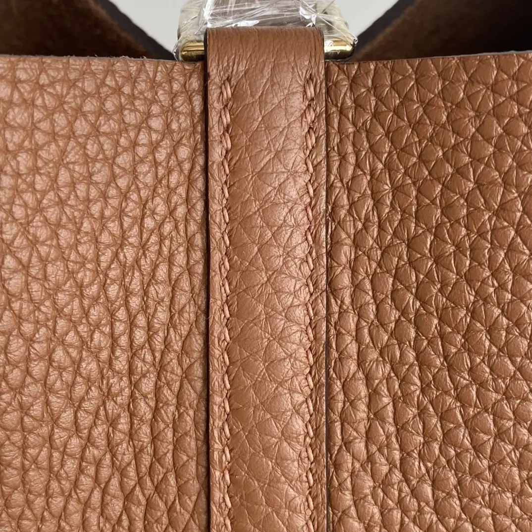 Hermes Style Leather Bag Lookbook Reference image 4