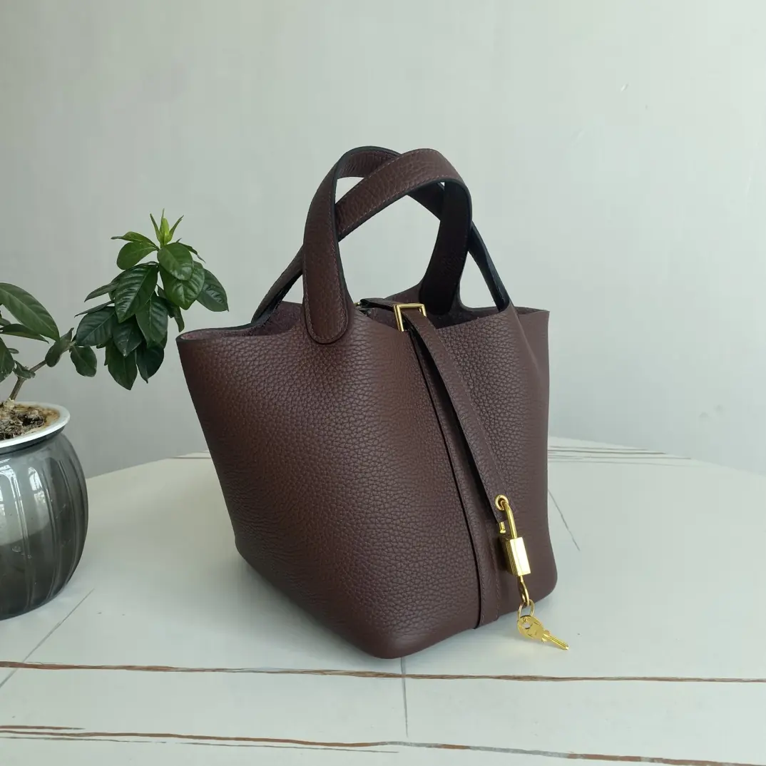 Hermes Style Leather Bag Lookbook Reference image 2