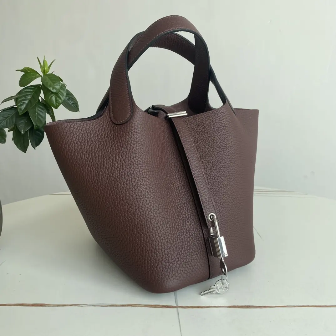 Hermes Style Leather Bag Lookbook Reference image 2