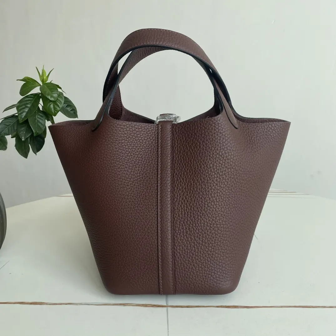 Hermes Style Leather Bag Lookbook Reference image 3