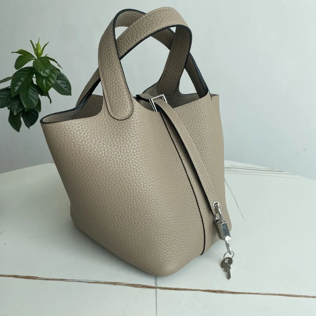 Hermes Style Leather Bag Lookbook Reference image 2