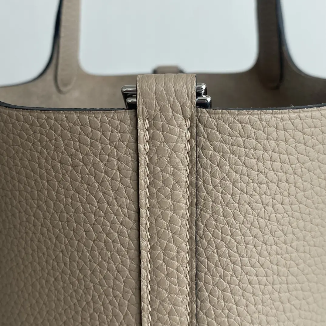 Hermes Style Leather Bag Lookbook Reference image 6