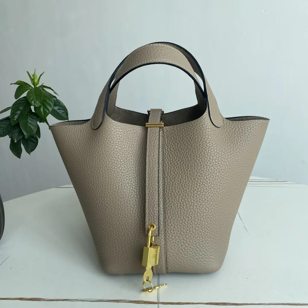 Hermes Style Leather Bag Lookbook Reference image 1