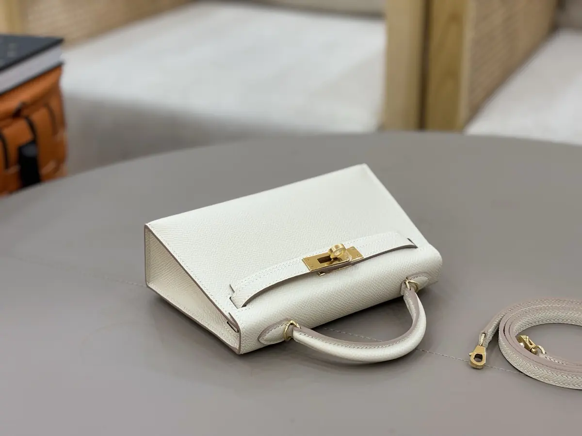 Hermes Style Leather Bag Lookbook Reference image 4