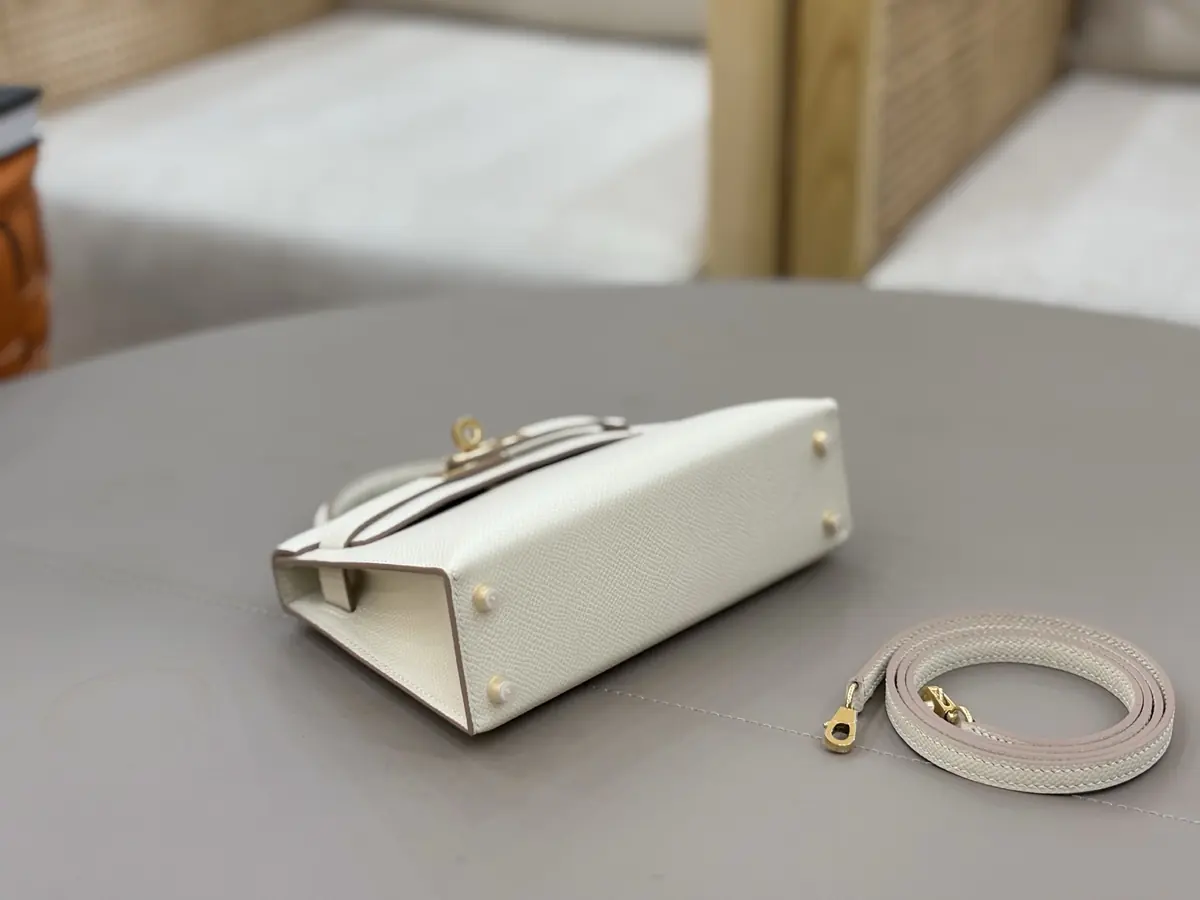 Hermes Style Leather Bag Lookbook Reference image 5
