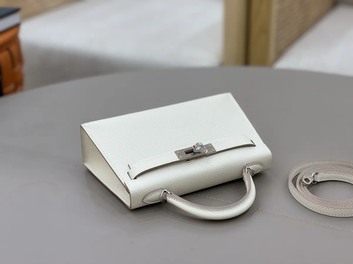 Hermes Style Leather Bag Lookbook Reference image 4
